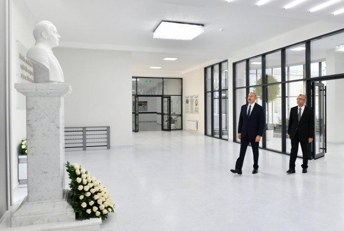  President Ilham Aliyev viewed conditions created at newly-built school complex No87 - PHOTOS