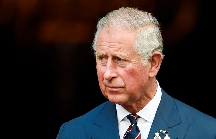  Le prince Charles devient le roi du Royaume-Uni