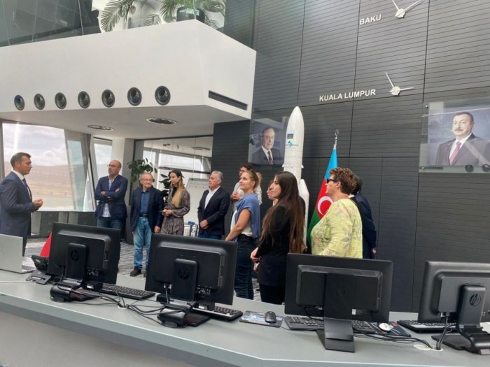   Chilean delegation visits Azercosmos  