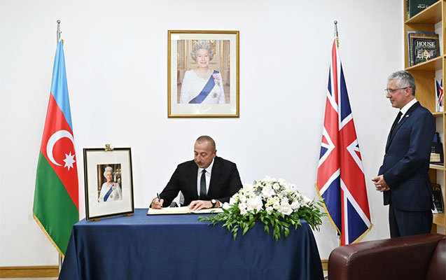   El Embajador británico agradeció a Ilham Aliyev  