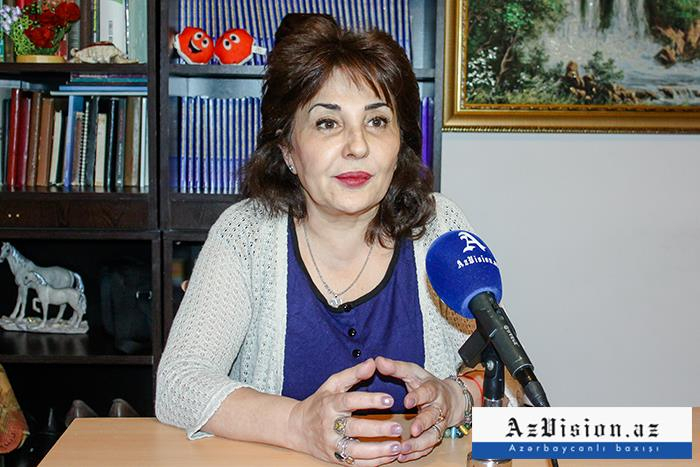 Yardımlıda orta əsr adəti: Məktəb direktoru arvadının bacısı ilə gizli kəbin kəsdirdi Yardımlıda orta əsr adəti: Məktəb direktoru arvadının bacısı ilə gizli kəbin kəsdirdi