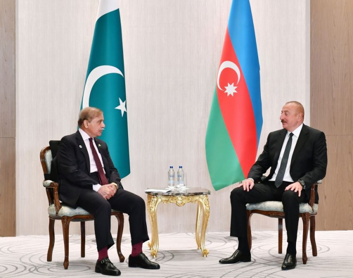   PM Sharif: Pakistan and Azerbaijan are two hearts in one body  