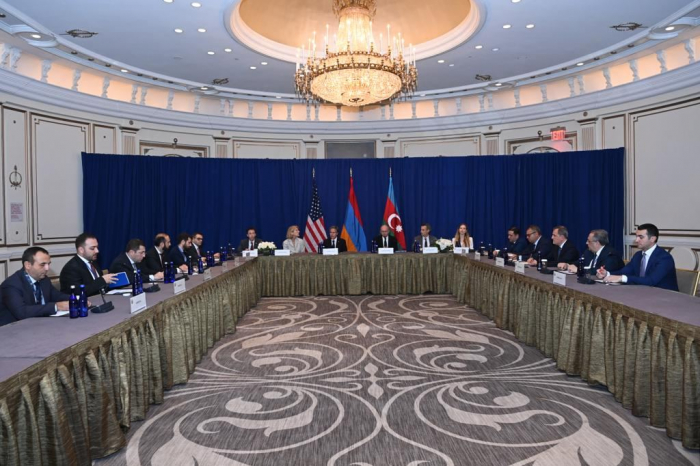  Azerbaijani FM holds trilateral meeting with Blinken and Mirzoyan in New York  