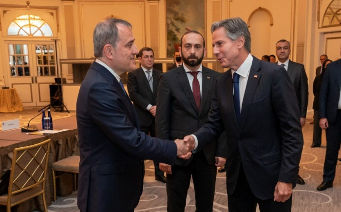     Blinken:   "Es ist Zeit für aserbaidschanische und armenische Diplomaten, an den Tisch zurückzukehren"  