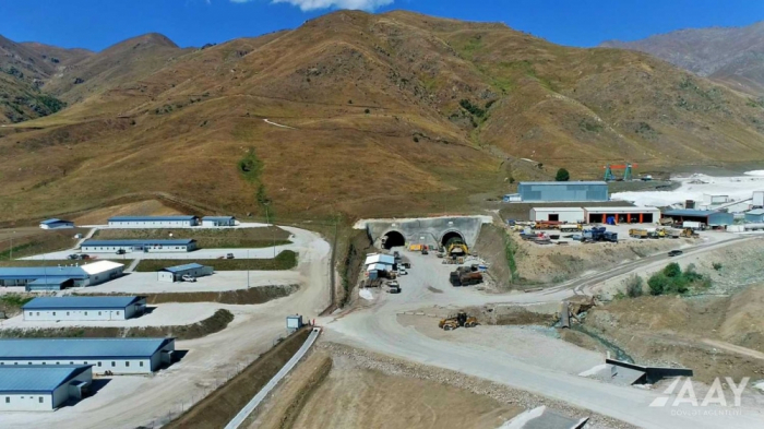    Toğanalı-Kəlbəcər-İstisu yolunun və Murovdağ tunelinin inşası davam etdirilir -    Fotolar      