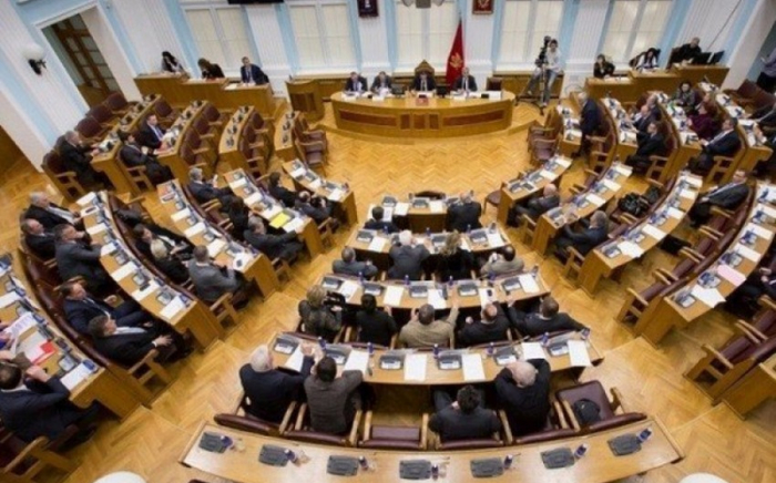  Montenegrinisches Parlament hat das Verfahren zum Rücktritt des Präsidenten eingeleitet 