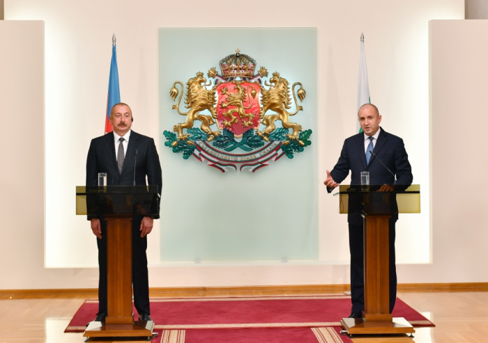 Azerbaijani, Bulgarian presidents make press statements 