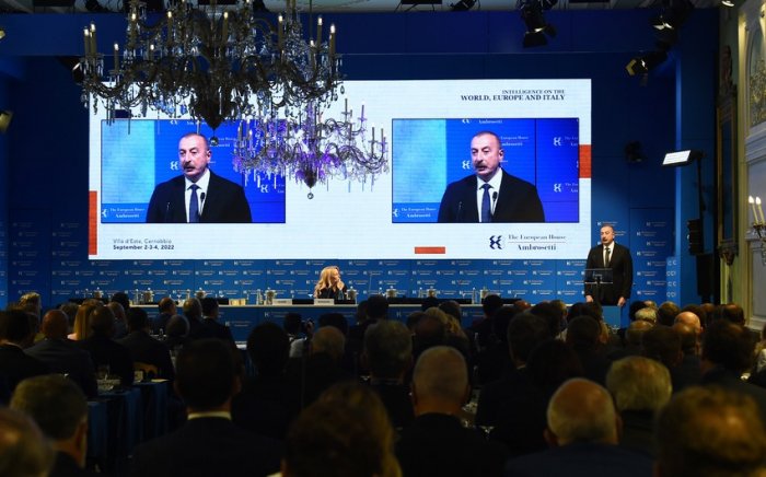    Prezident Zəngəzur dəhlizinin əhəmiyyətindən danışdı     
