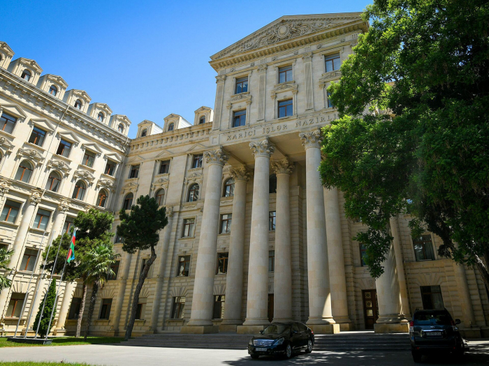  Las acusaciones infundadas e injustas de Pelosi son inaceptables, dice el Ministerio de Relaciones Exteriores de Azerbaiyán 