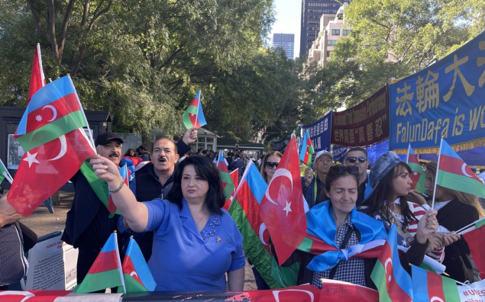   Vor dem UN-Gebäude in New York fand ein Kundgebung statt   