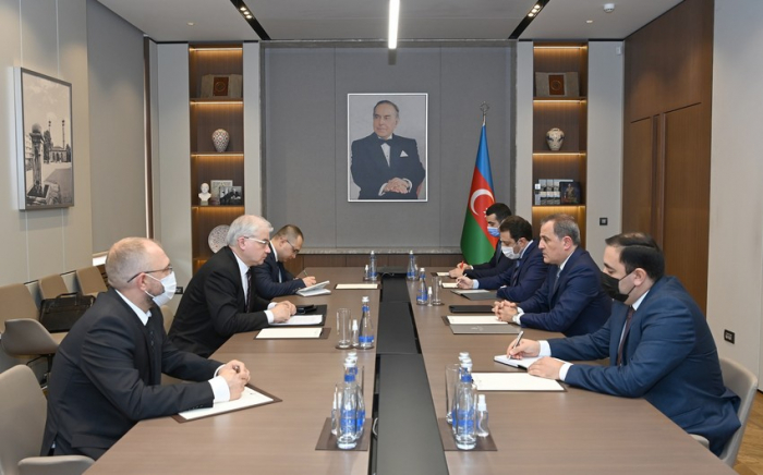 Ceyhun Bayramov Rusiyanın xüsusi nümayəndəsi ilə görüşüb
Ceyhun Bayramov Rusiyanın xüsusi nümayəndəsi ilə görüşüb
