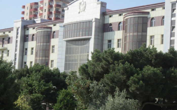    Mərkəzi Hərbi Poliklinikada yeyinti aşkarlandı   