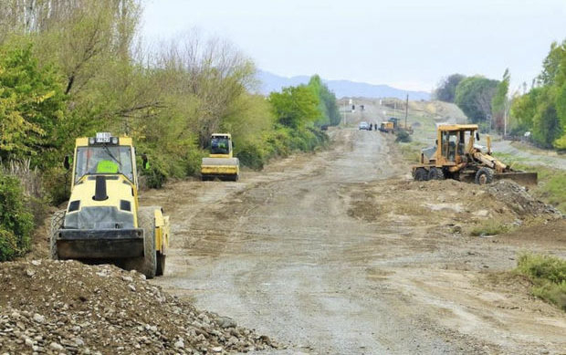 Sürücü Kəlbəcərdə yol çəkilişi zamanı ehtiyatsızlıqdan öldü  
