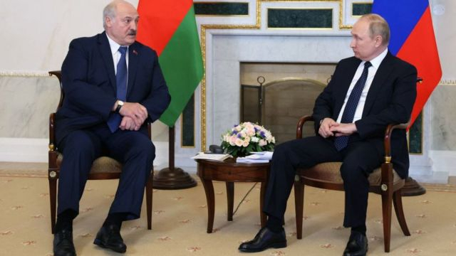    "Rusiya və Belarus aşağılanmaya dözməyəcək" -    Lukaşenko      