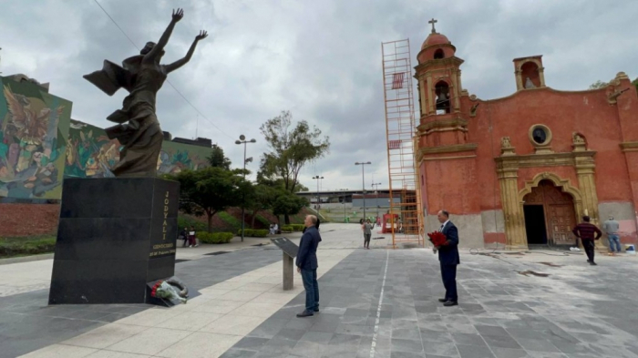 Azerbaijan`s Minister of Culture visits monument to Khojaly genocide victims in Mexico City