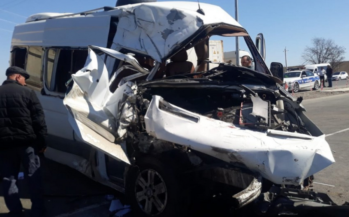 Ağstafada mikroavtobus qəzası, 3 nəfərin vəziyyəti ağırdır - YENİLƏNİB Ağstafada mikroavtobus qəzası, 3 nəfərin vəziyyəti ağırdır - YENİLƏNİB