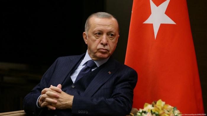 Ərdoğan: "Ermənistan götürdüyü öhdəliklərə uyğun davranmalıdır" Ərdoğan: "Ermənistan götürdüyü öhdəliklərə uyğun davranmalıdır"