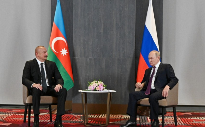 "Artıq iki gündür ki, atəşkəs rejiminə əməl olunur" - İlham Əliyev
"Artıq iki gündür ki, atəşkəs rejiminə əməl olunur" - İlham Əliyev