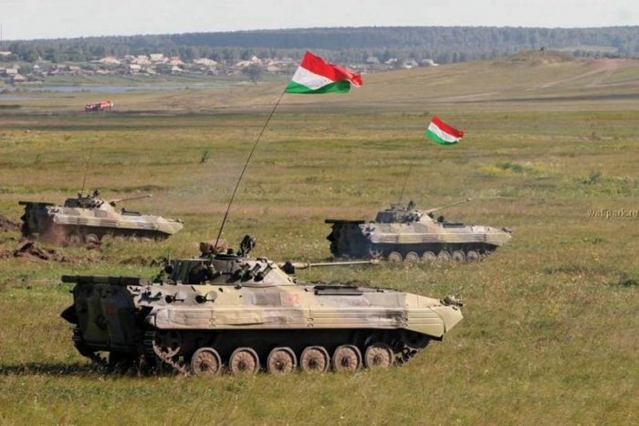  Tacikistan-Qırğızıstan sərhədində    tank və PUA-larla döyüşlər gedir    