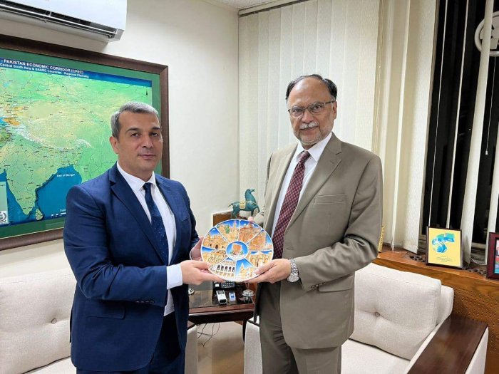 Azərbaycanın səfiri pakistanlı nazirlə görüşdü -    FOTO   