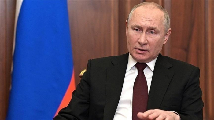  Le président russe signe un décret reconnaissant l