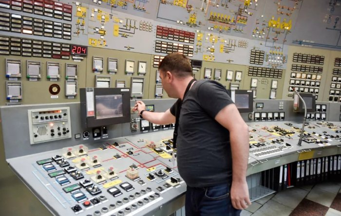    İrəvan Metsamor AES-də    yeni enerji bloku tikir      
