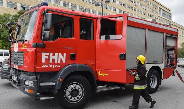 FHN-dən bir-birinə bitişik obyektlərdə baş verən yanğınla bağlı açıqlama FHN-dən bir-birinə bitişik obyektlərdə baş verən yanğınla bağlı açıqlama