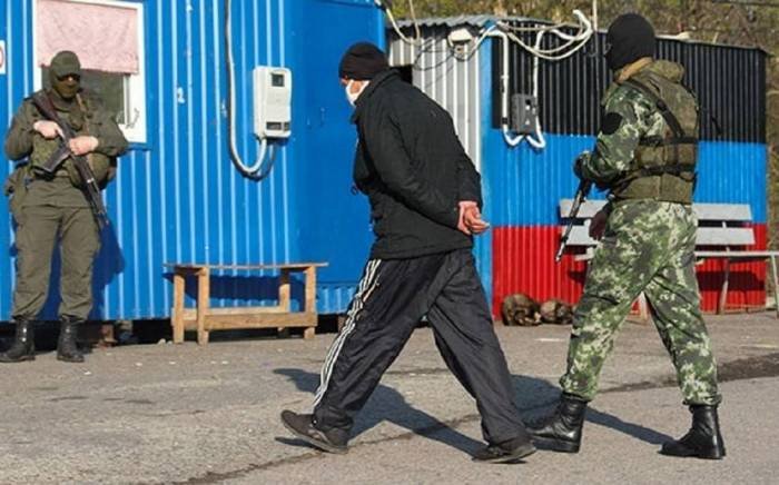    Ukrayna və Rusiya növbəti dəfə əsirləri dəyişdi    