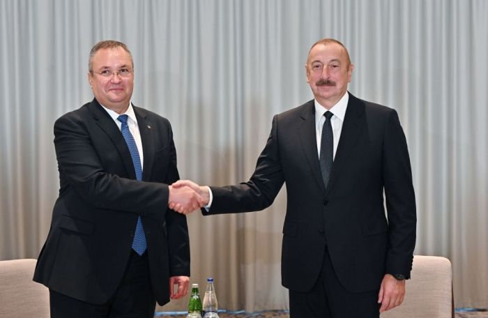  President Ilham Aliyev meets with Romanian PM in Sofia 