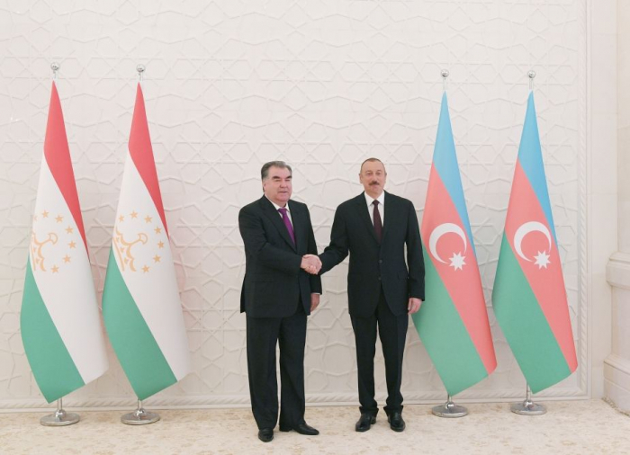   President Ilham Aliyev makes phone call to President of Tajikistan  
 