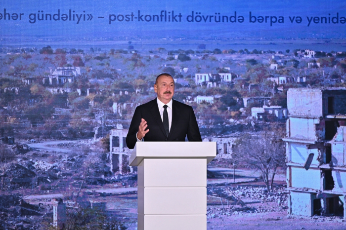  Ilham Aliyev: Les plans directeurs de toutes les villes libérées ont été préparés et approuvés 