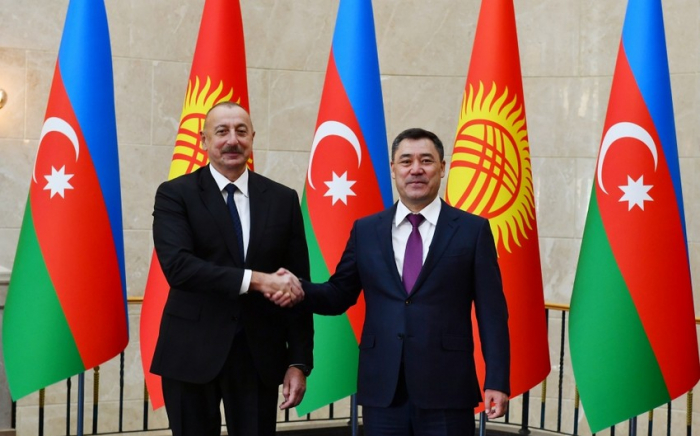   Präsident von Kirgisistan:  „Der Besuch von Ilham Aliyev in Bischkek ist eine logische Fortsetzung der strategischen Partnerschaft zwischen den beiden Ländern“ 