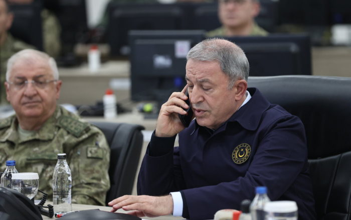 Russian and Turkish Defense ministers discuss regional developments 