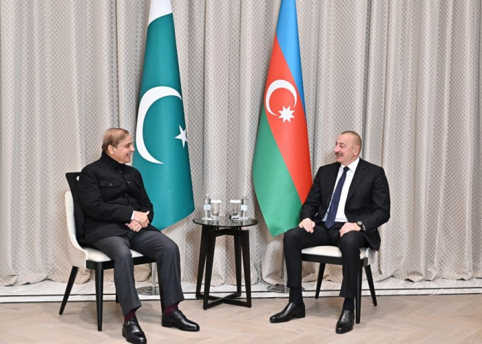  President Ilham Aliyev meets with Pakistani Prime Minister in Astana  