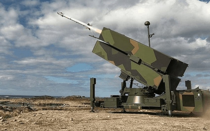   Großbritannien wird der Ukraine Mittelstreckenraketen für die Flugabwehr-Raketensysteme der US-Flugabwehr NASAMS liefern  