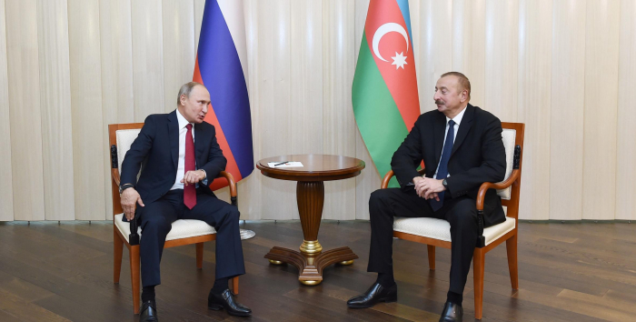   El presidente de Azerbaiyán y el presidente de Rusia se reunieron en Astana  