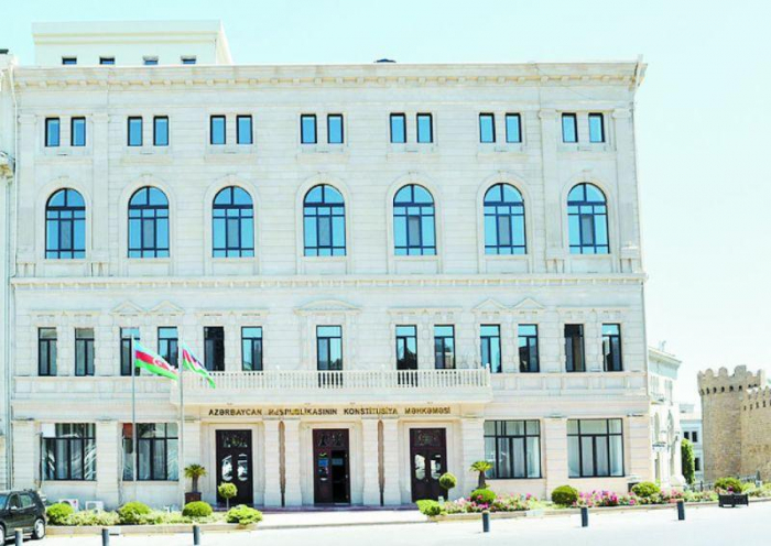 Konstitusiya Məhkəməsi cinayətin residivini yaradan hala aydınlıq gətirib
Konstitusiya Məhkəməsi cinayətin residivini yaradan hala aydınlıq gətirib