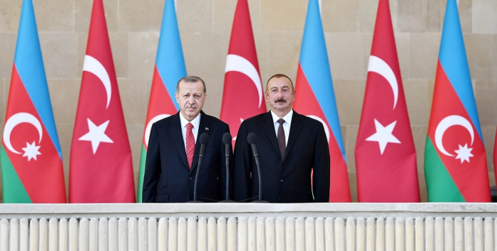   Ilham Aliyev expresó sus condolencias a Erdogan  