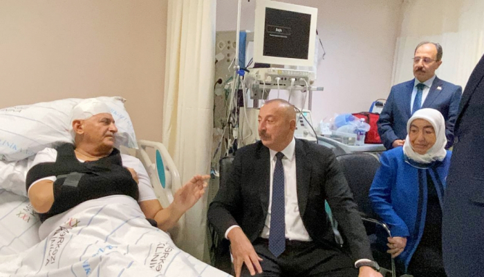  Prezident qəzaya düşən Binəli Yıldırım və Şamil Ayrıma baş çəkib 
