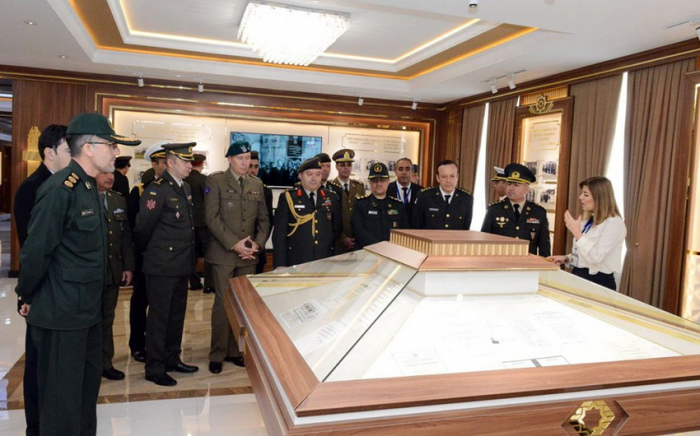 Foreign military attachés visit Azerbaijan Military Lyceum