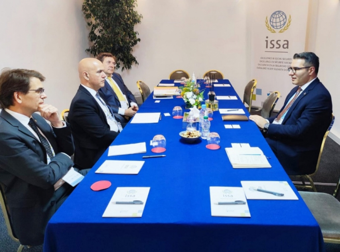 DOST modeli digər ölkələrə nümunə kimi təqdim ediləcək
DOST modeli digər ölkələrə nümunə kimi təqdim ediləcək