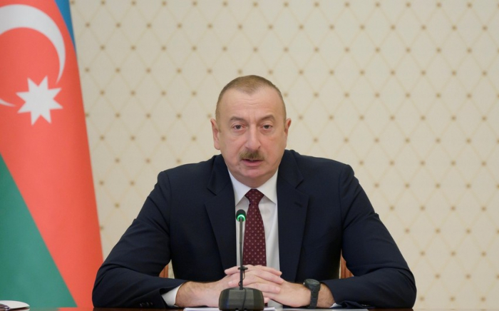   Ilham Aliyev und Alexey Overchuk erörterten Fragen im Zusammenhang mit den Aktivitäten der dreigliedrigen Arbeitsgruppe  