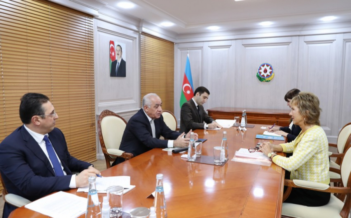 Azerbaijani PM meets with ECE Executive Secretary