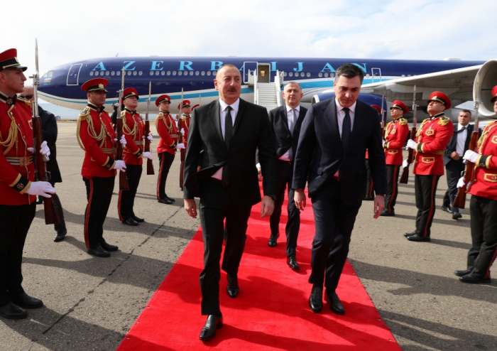  President Ilham Aliyev arrives in Georgia for working visit - VIDEO