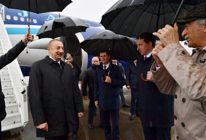  President Ilham Aliyev arrives in Russia