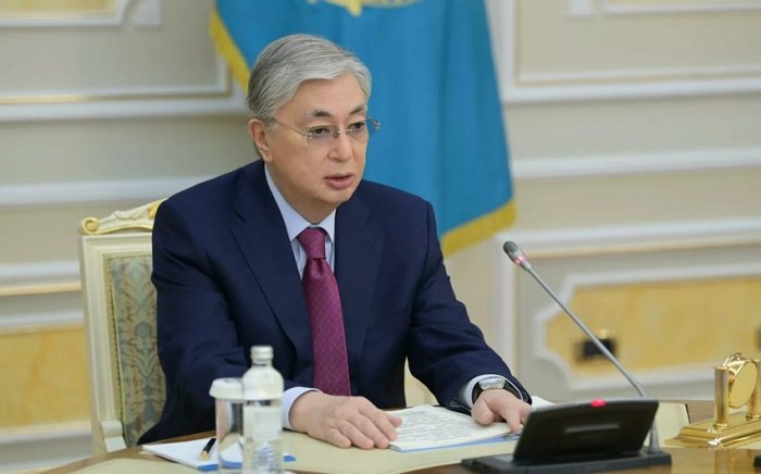       Tokayev:    “Azərbaycan daha geniş coğrafi miqyasda böyük rol oynayır”     
