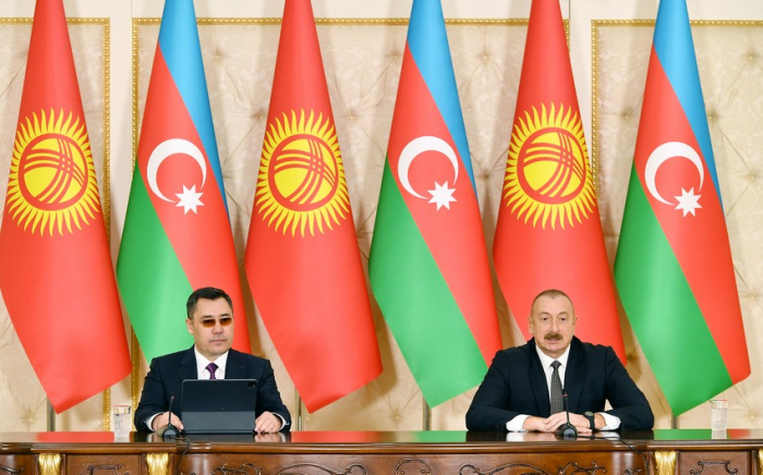 İlham Əliyev: "Azərbaycan artıq uzun illərdir ki, dost ölkələr üçün investordur"
İlham Əliyev: "Azərbaycan artıq uzun illərdir ki, dost ölkələr üçün investordur"