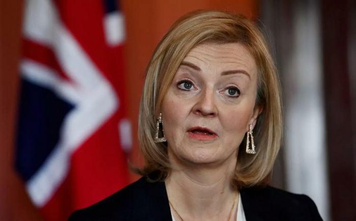  La première ministre britannique Liz Truss annonce sa démission 