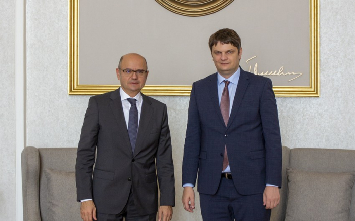 Azərbaycan Moldova ilə enerji layihələrini müzakirə edib Azərbaycan Moldova ilə enerji layihələrini müzakirə edib