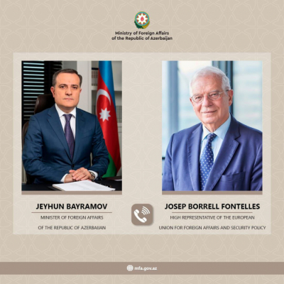  Canciller de Azerbaiyán y vicepresidente de la Comisión Europea mantienen conversación telefónica